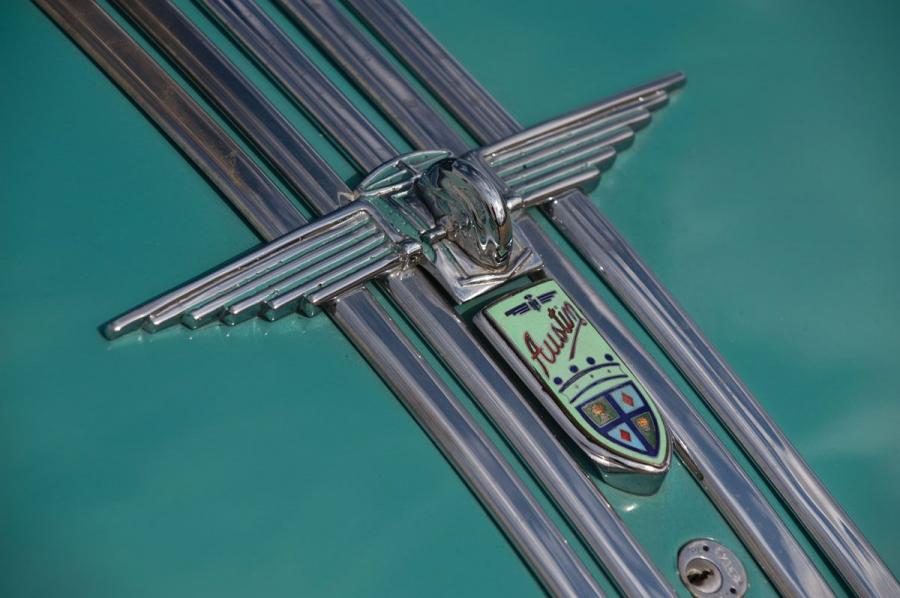 Логотип Austin A90 Atlantic Convertible 1949 года  (фото 26 из 31)